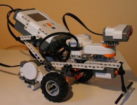 Robot_Lego_Mindstorms_NXT_2.jpg